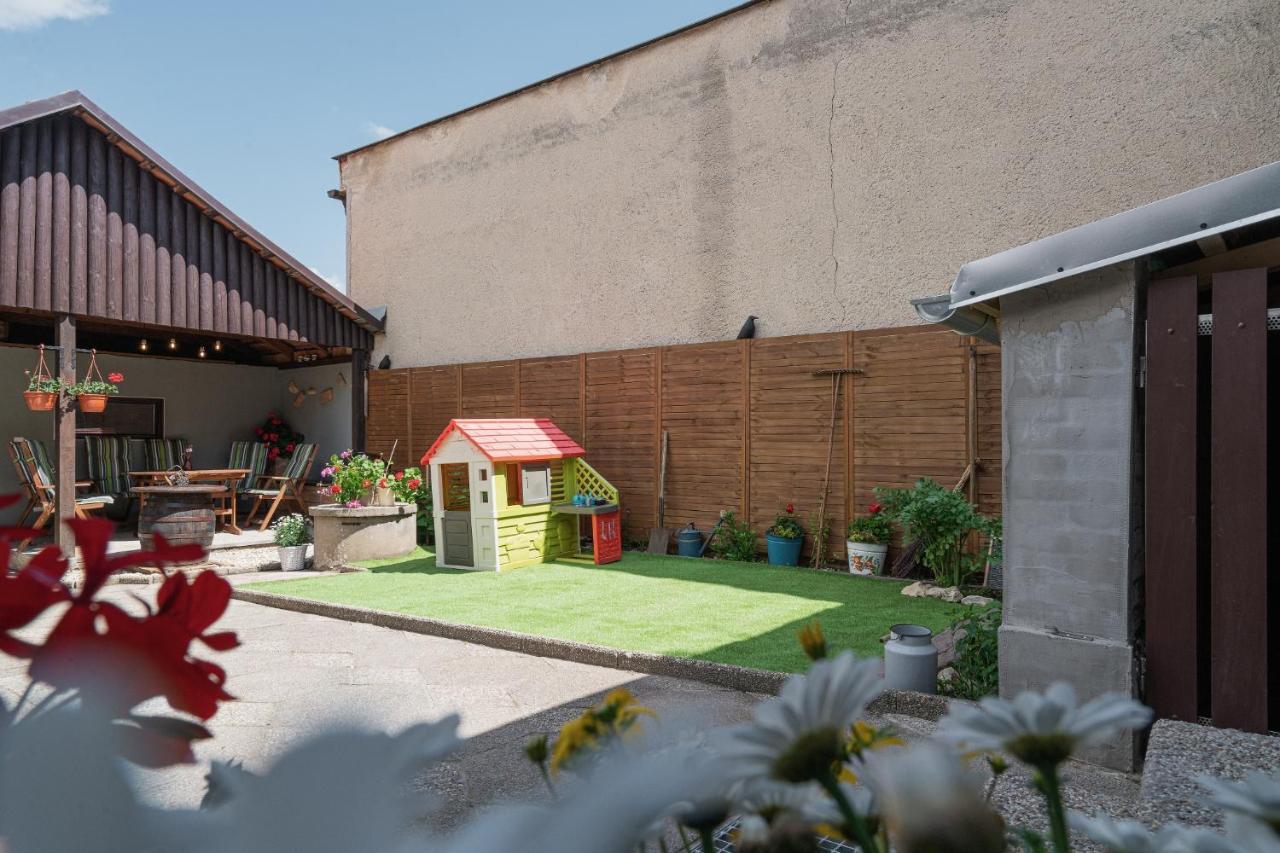 Ubytovani 121 - Hlohovec Extérieur photo