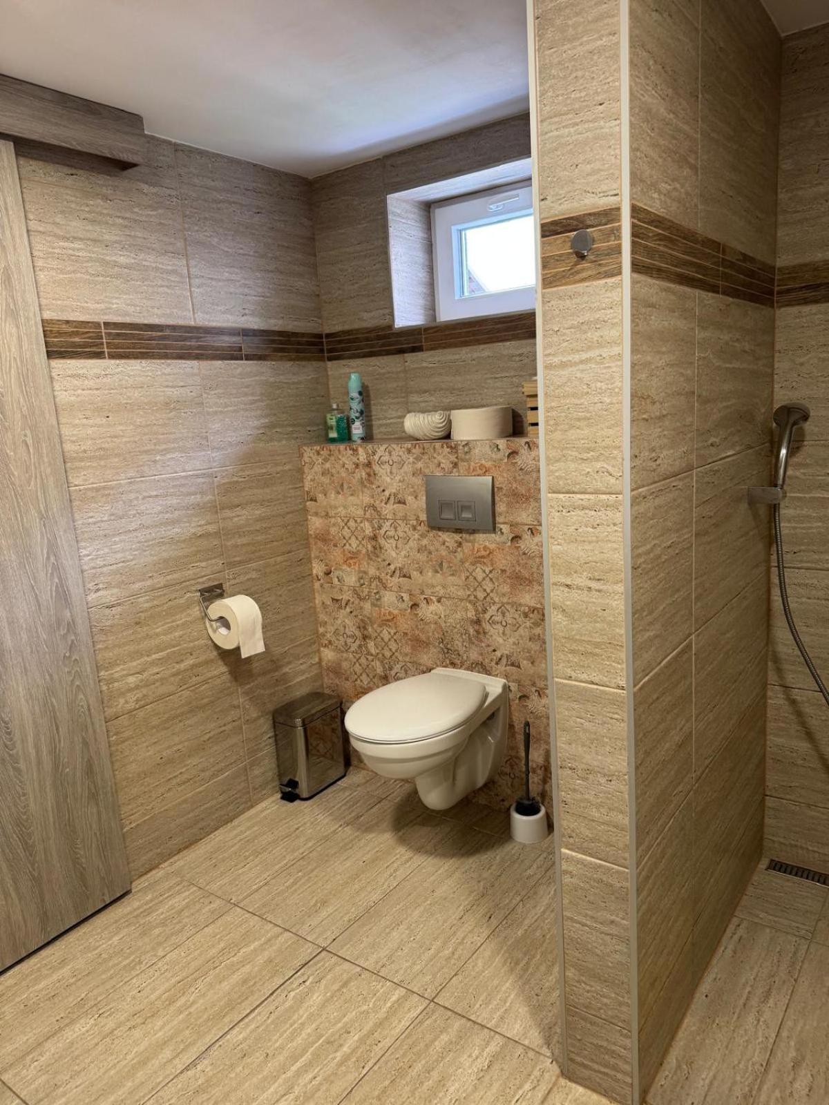 Ubytovani 121 - Hlohovec Extérieur photo